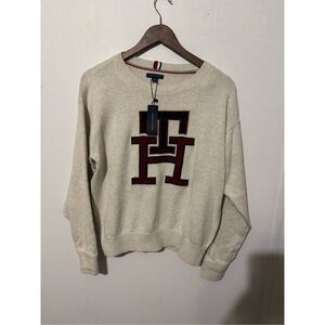 Brand New Tommy Hilfiger Women’s Size Small Beige Monogram Pullover Sweater